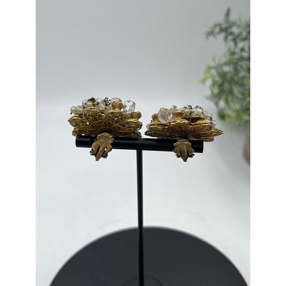 Robert Vintage Rhinestone Faux Pearl Layered Filigree Cluster Clip On Earrings - Picture 8 of 16